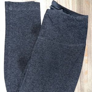 Zynergy by Chico’s So Slimming Crop Leggings Gray